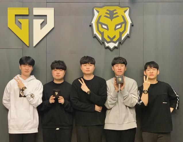 常并为对方 常并为对方