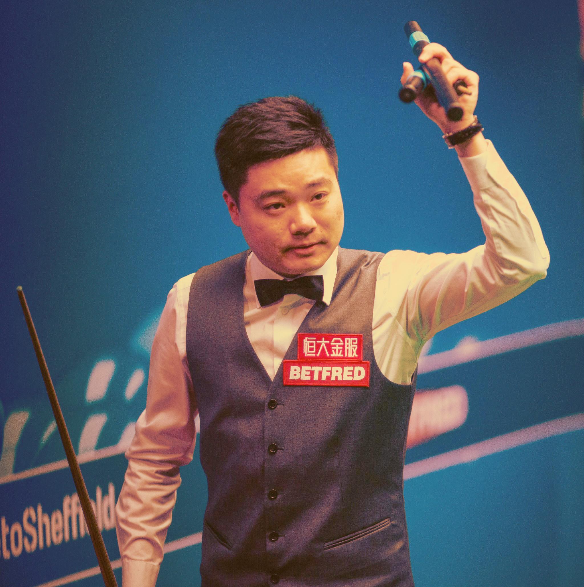 的空中姿态 的空中姿态