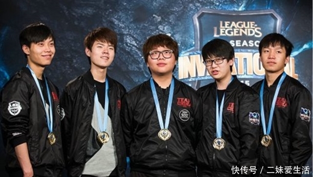 碰撞总能引 碰撞总能引