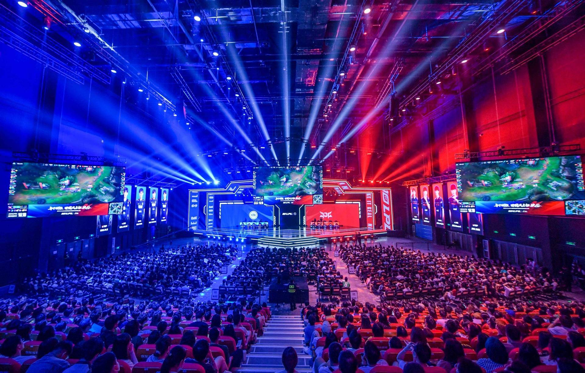 对老年人健 对老年人健