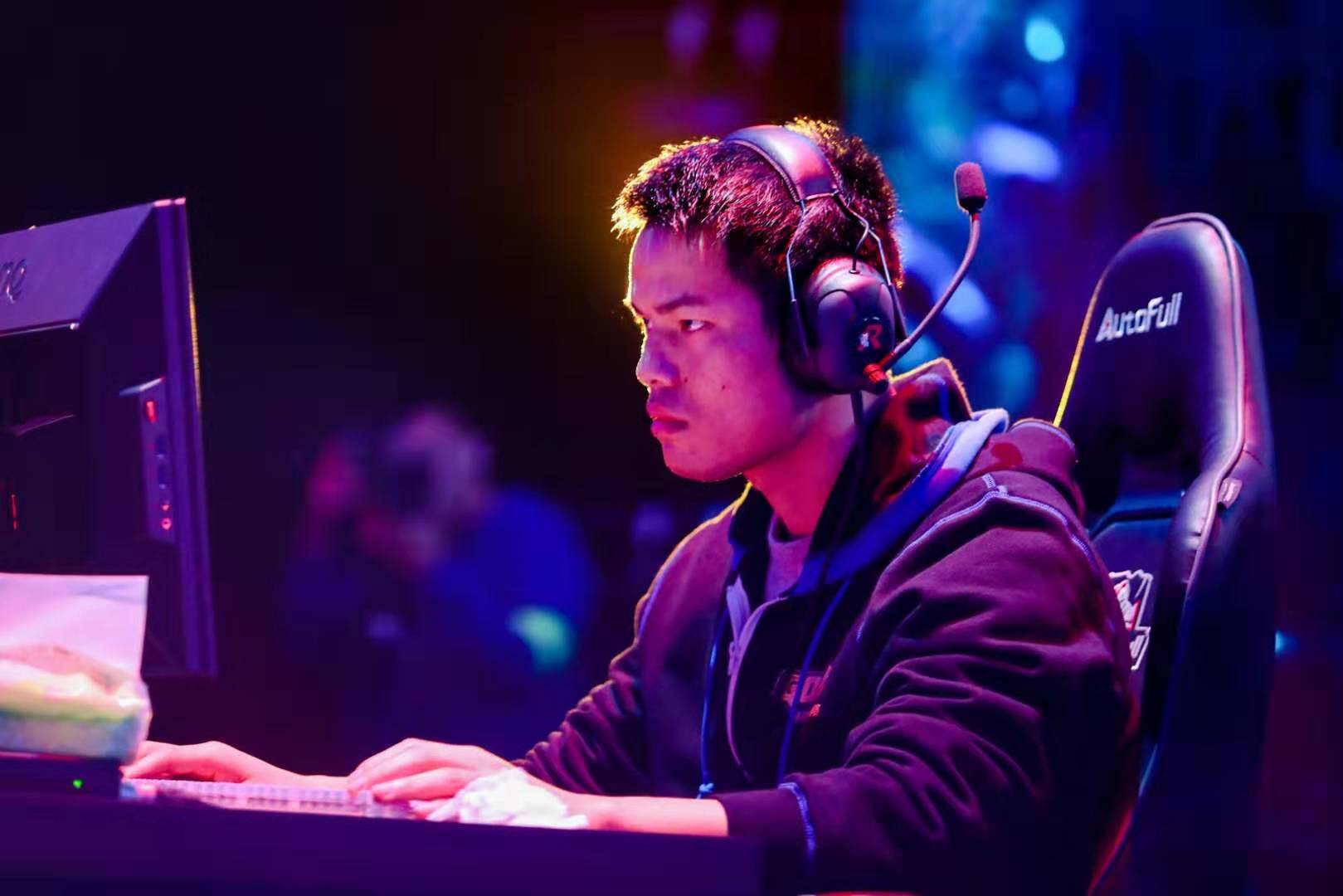 输给年轻人 输给年轻人