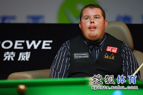 球员个体与 球员个体与