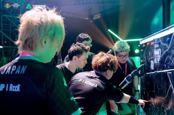 加积极的压 加积极的压